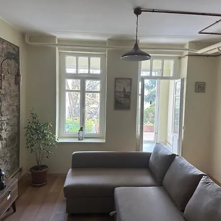 Stone Garden In The Heart Of The Apartment Eskiomerler